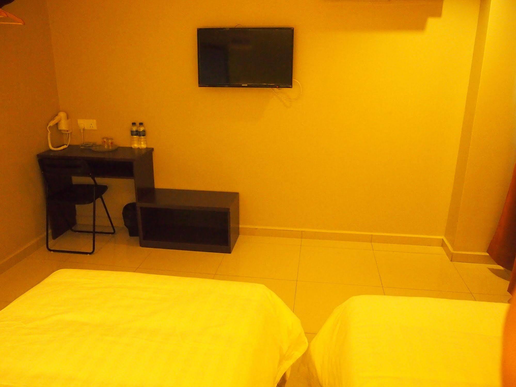 Star Bay Hotel Lumut Eksteriør billede