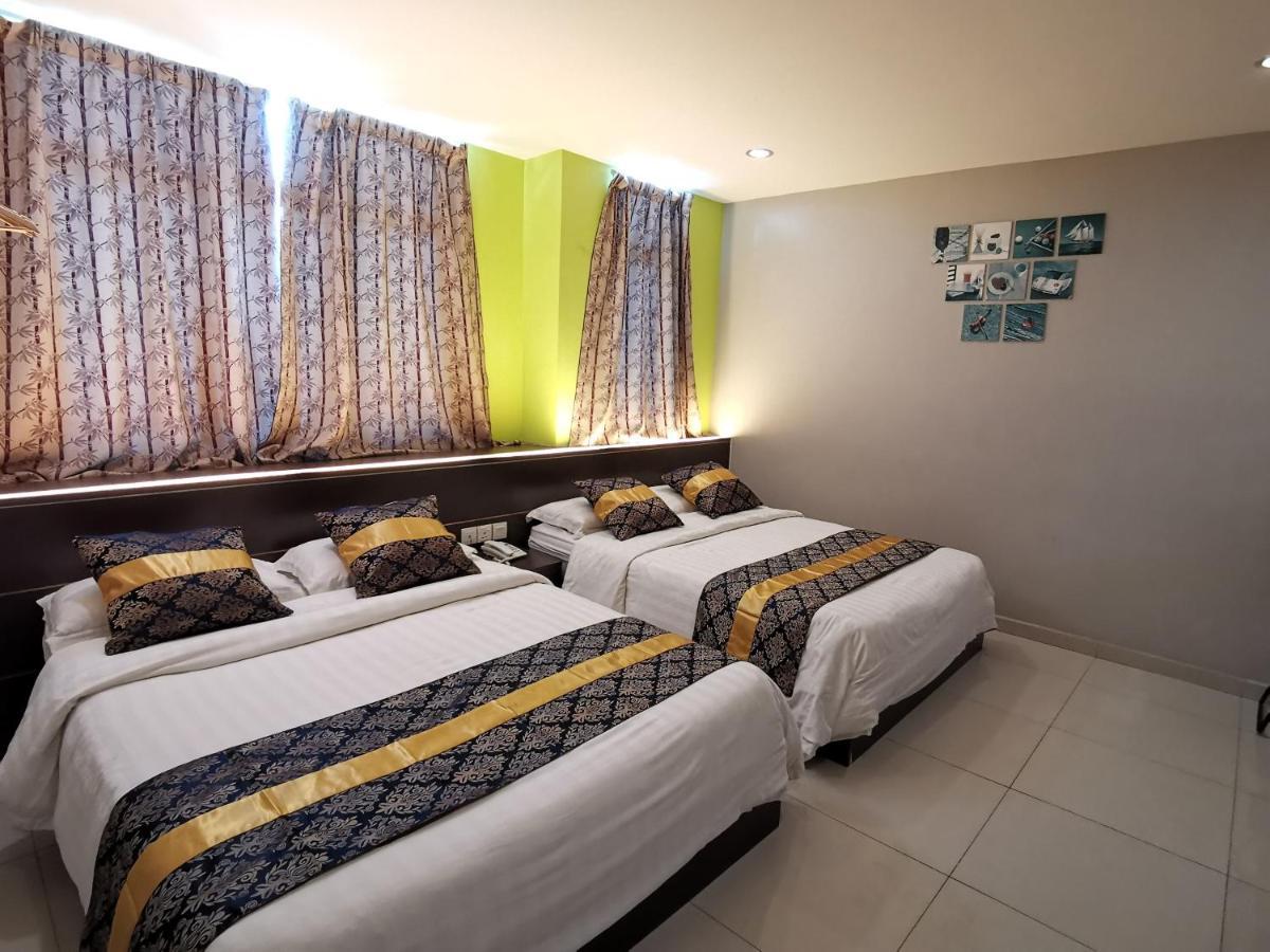 Star Bay Hotel Lumut Eksteriør billede