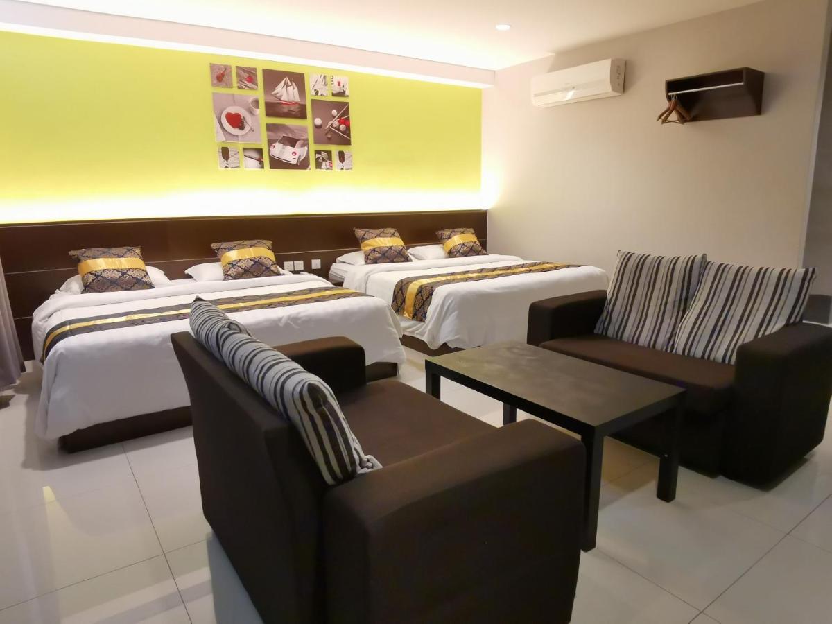 Star Bay Hotel Lumut Eksteriør billede