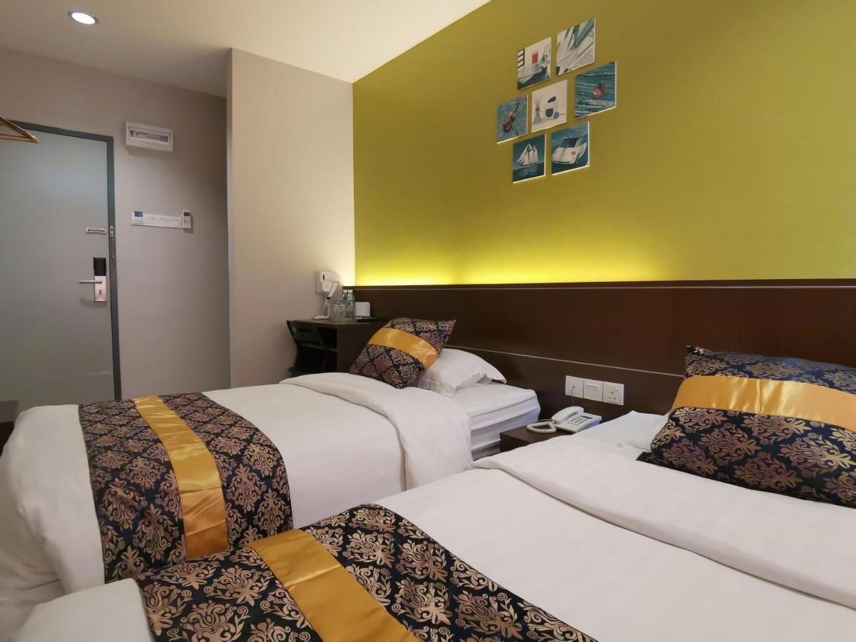 Star Bay Hotel Lumut Eksteriør billede
